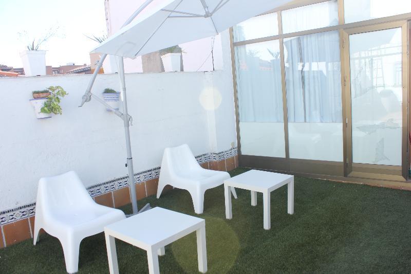 Hostal Falfes Madrid Exterior foto